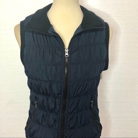 CALVIN KLEIN PERFORMANCE POLY FILLED VEST - Picture 1 of 13